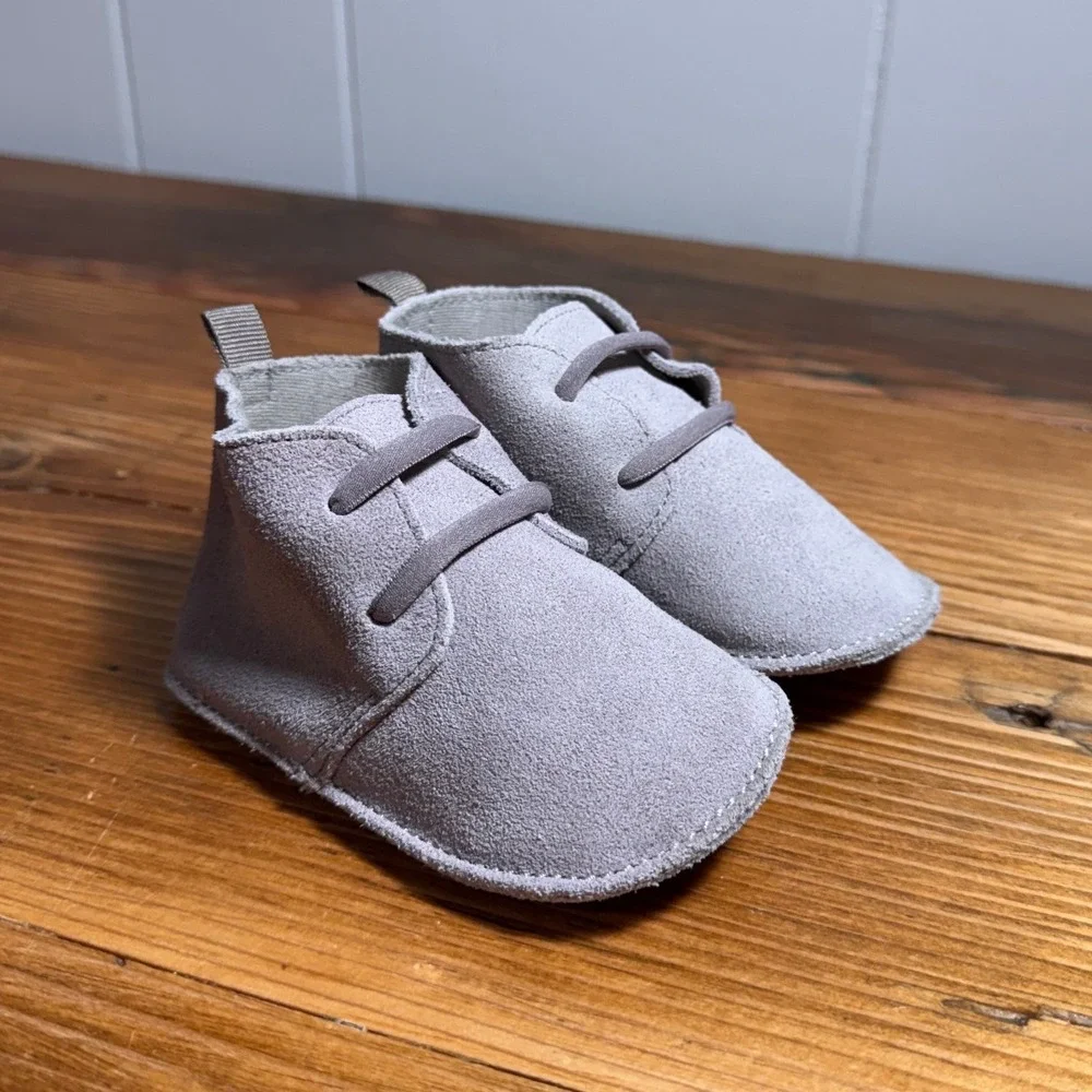 Baby Gap Suede Desert Boot Infant 6-12M Tahitian Pearl Gray Chukka Booties
